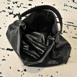 Picture of Loro Piana Handbags _SKUfw185889766fw